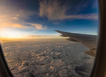 Страх полётов: почему он возникает и как вы наконец можете его преодолеть